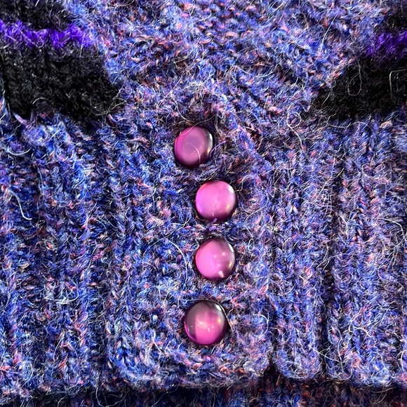 Boundary Waters Vintage Sleeveless Sweater Vest - Picture 4 of 4